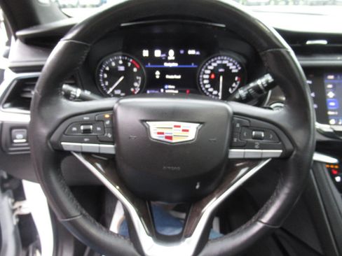 Used 2024 Cadillac XT6 Premium Luxury w/ Technology Package AWD/4WD image 27