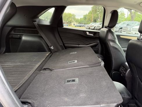 Used 2022 Ford Escape Titanium w/ Titanium Elite Package AWD/4WD image 19