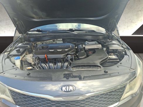 Used 2017 Kia Optima LX w/ Convenience Package FWD image 8