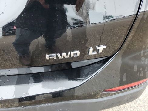 Used 2024 Chevrolet Equinox LT image 30