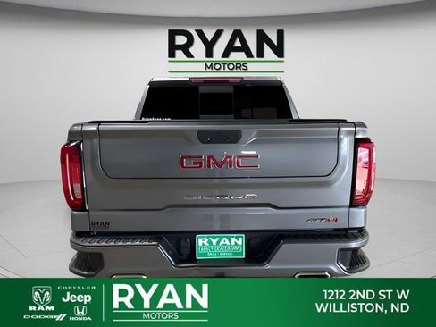 Used 2019 GMC Sierra 1500 AT4 w/ AT4 Preferred Package AWD/4WD image 4