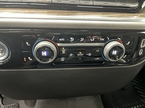 Certified 2024 Chevrolet Silverado 1500 RST image 23