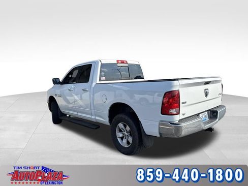 Used 2016 RAM 1500 Classic SLT AWD/4WD image 3