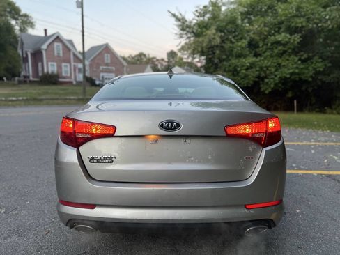 Used 2012 Kia Optima LX w/ Convenience Pkg image 7