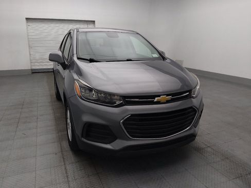 Used 2020 Chevrolet Trax LS w/ Tint and Cruise Package FWD image 14