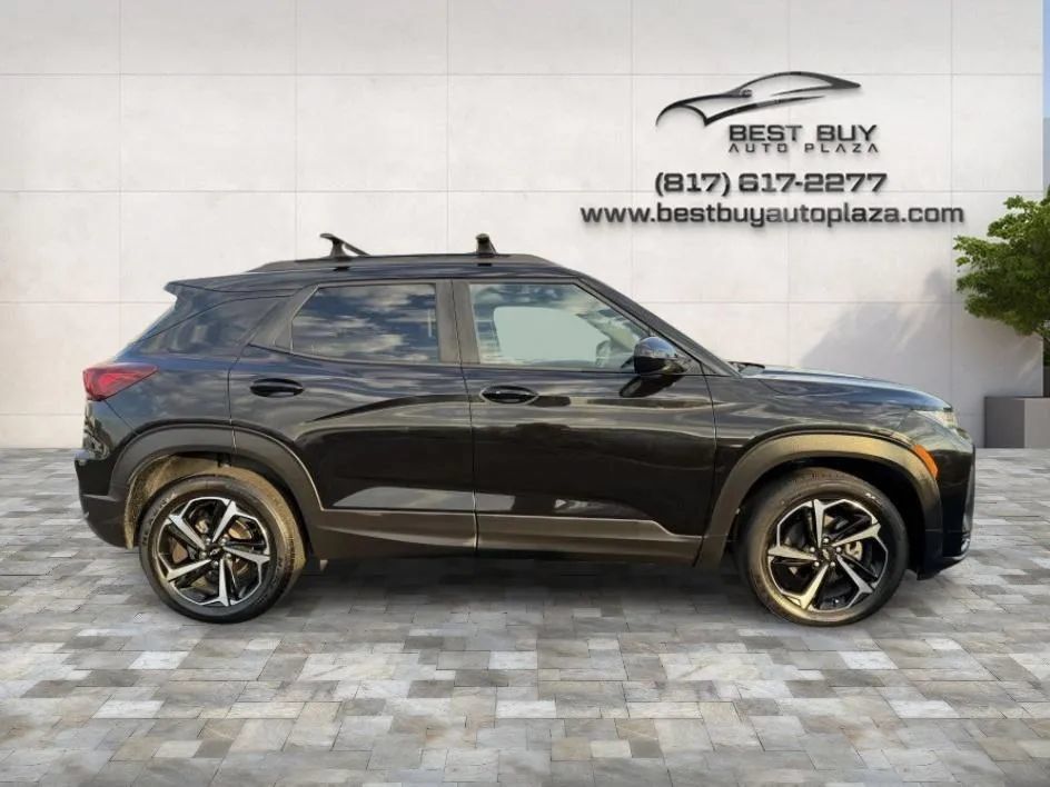 Used 2022 Chevrolet TrailBlazer RS FWD image 8