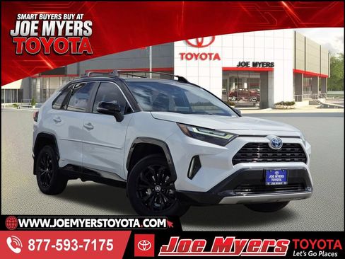 Used 2023 Toyota RAV4 XSE AWD/4WD image 1
