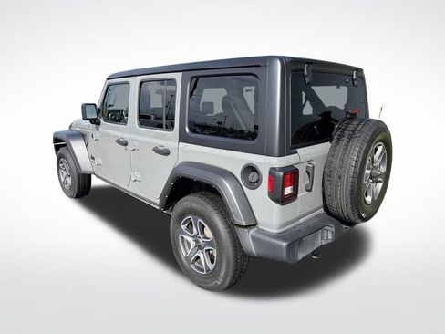 Used 2022 Jeep Wrangler Unlimited Sport AWD/4WD image 10
