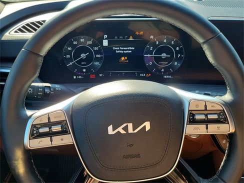 Certified 2024 Kia Telluride SX Prestige X-Line image 10