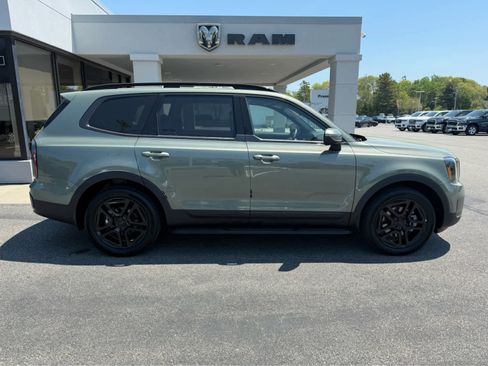 Used 2025 Kia Telluride EX X-Line AWD/4WD image 11