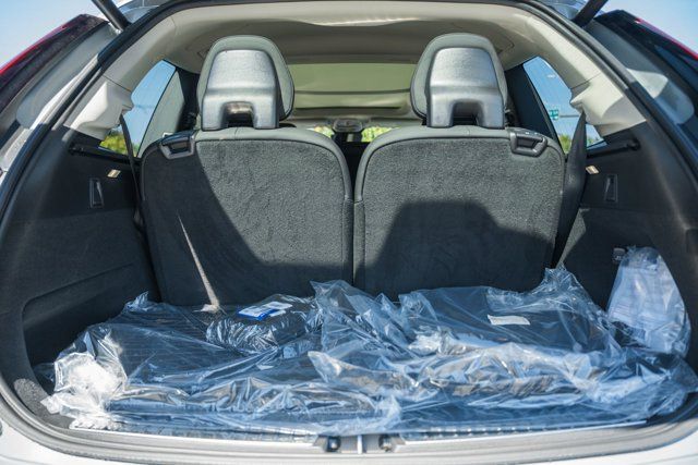New 2027 Volvo XC90 B6 Plus AWD/4WD image 12