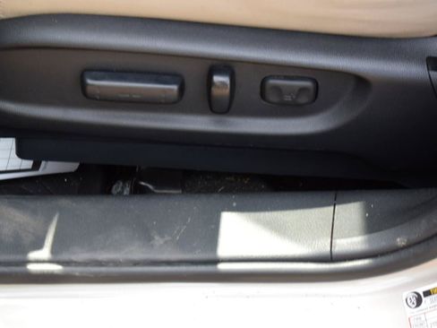 Used 2017 Honda Accord EX-L image 33