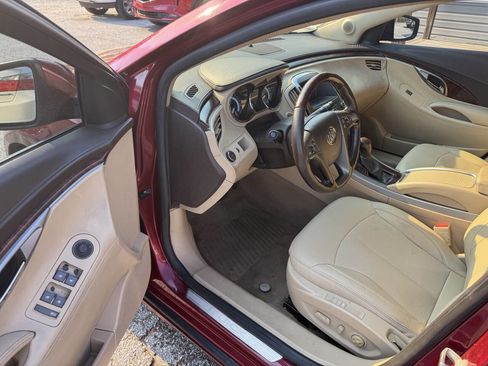 Used 2011 Buick LaCrosse CXS image 13