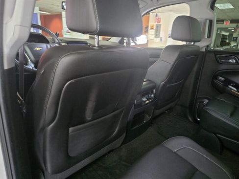 Used 2015 Chevrolet Tahoe LTZ AWD/4WD image 12