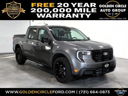 New 2025 Ford Maverick Lariat w/ Black Appearance Package