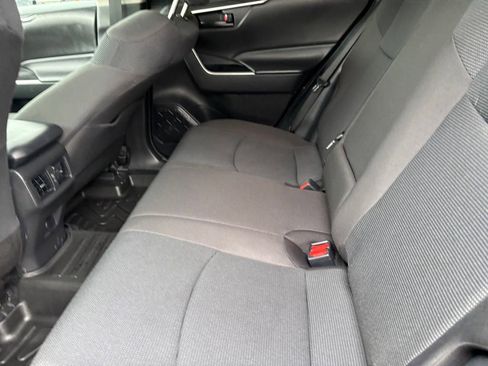 Used 2024 Toyota RAV4 LE FWD image 27