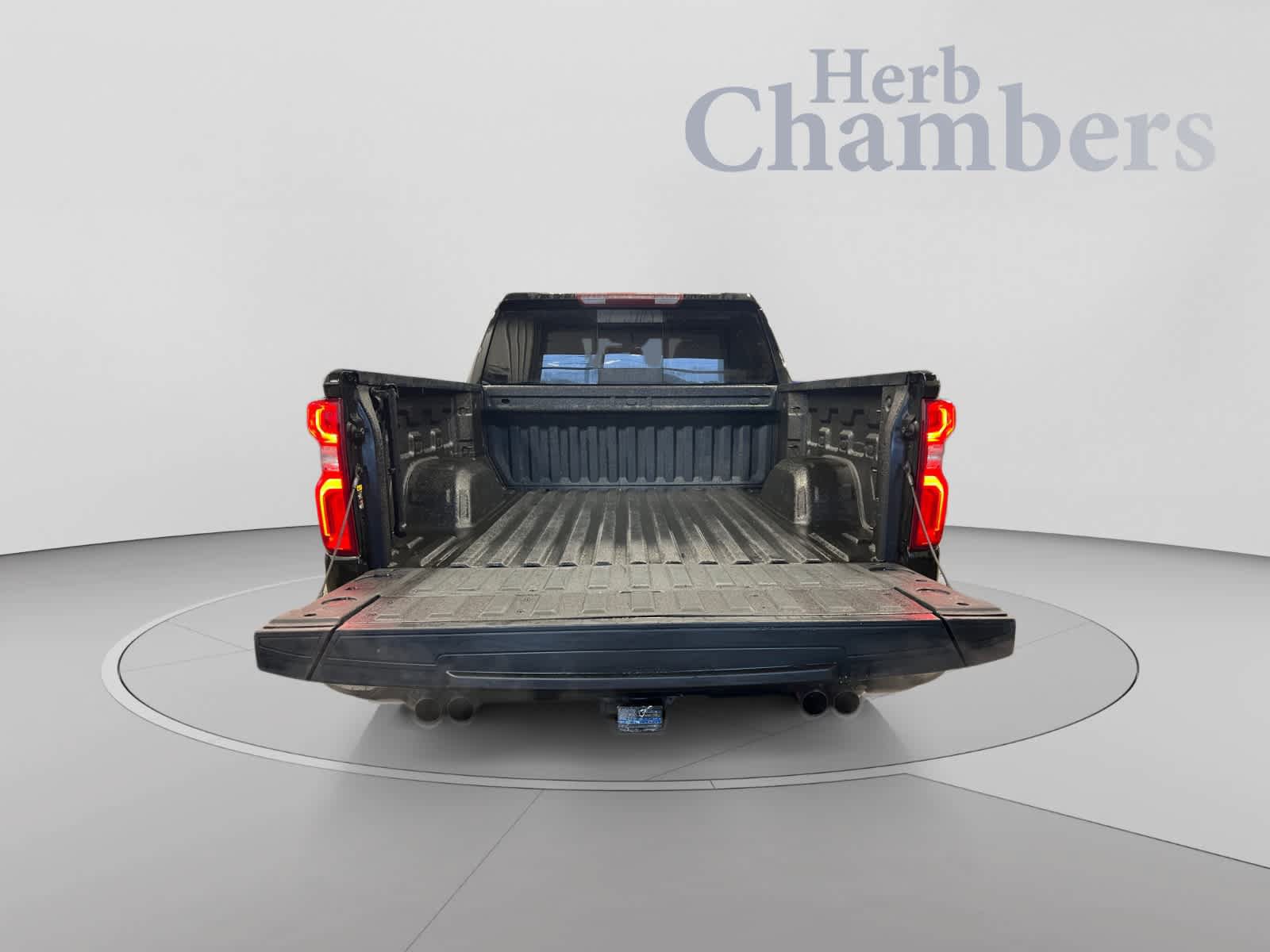 Used 2021 Chevrolet Silverado 1500 RST w/ Convenience Package II AWD/4WD image 7