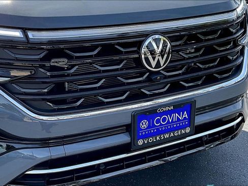 New 2026 Volkswagen Atlas SEL Premium R-Line image 30