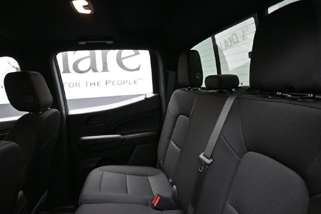 Used 2023 Chevrolet Colorado Trail Boss w/ LPO, Dark Essentials Package AWD/4WD image 21