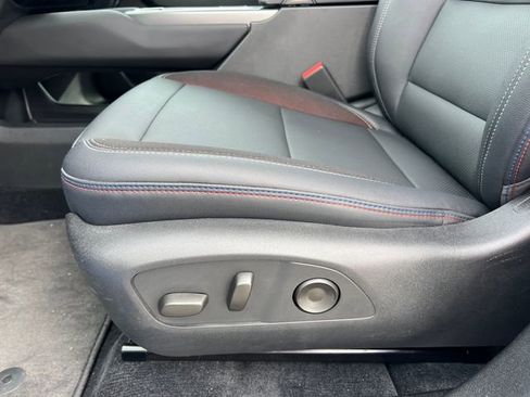 Used 2026 Chevrolet Equinox EV RS FWD image 10