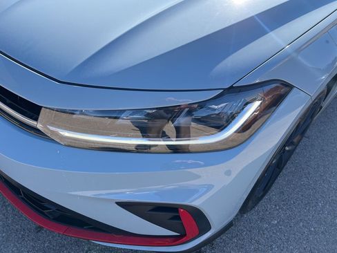 Used 2025 Volkswagen Jetta GLI Autobahn image 28