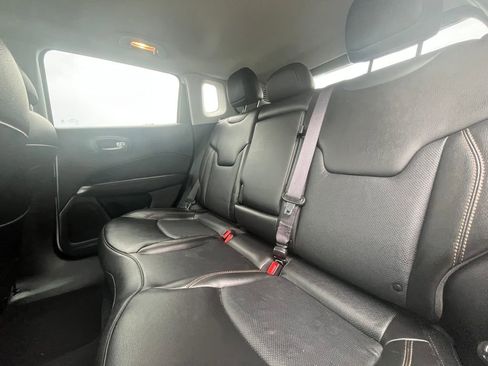 Used 2021 Jeep Compass Limited AWD/4WD image 15
