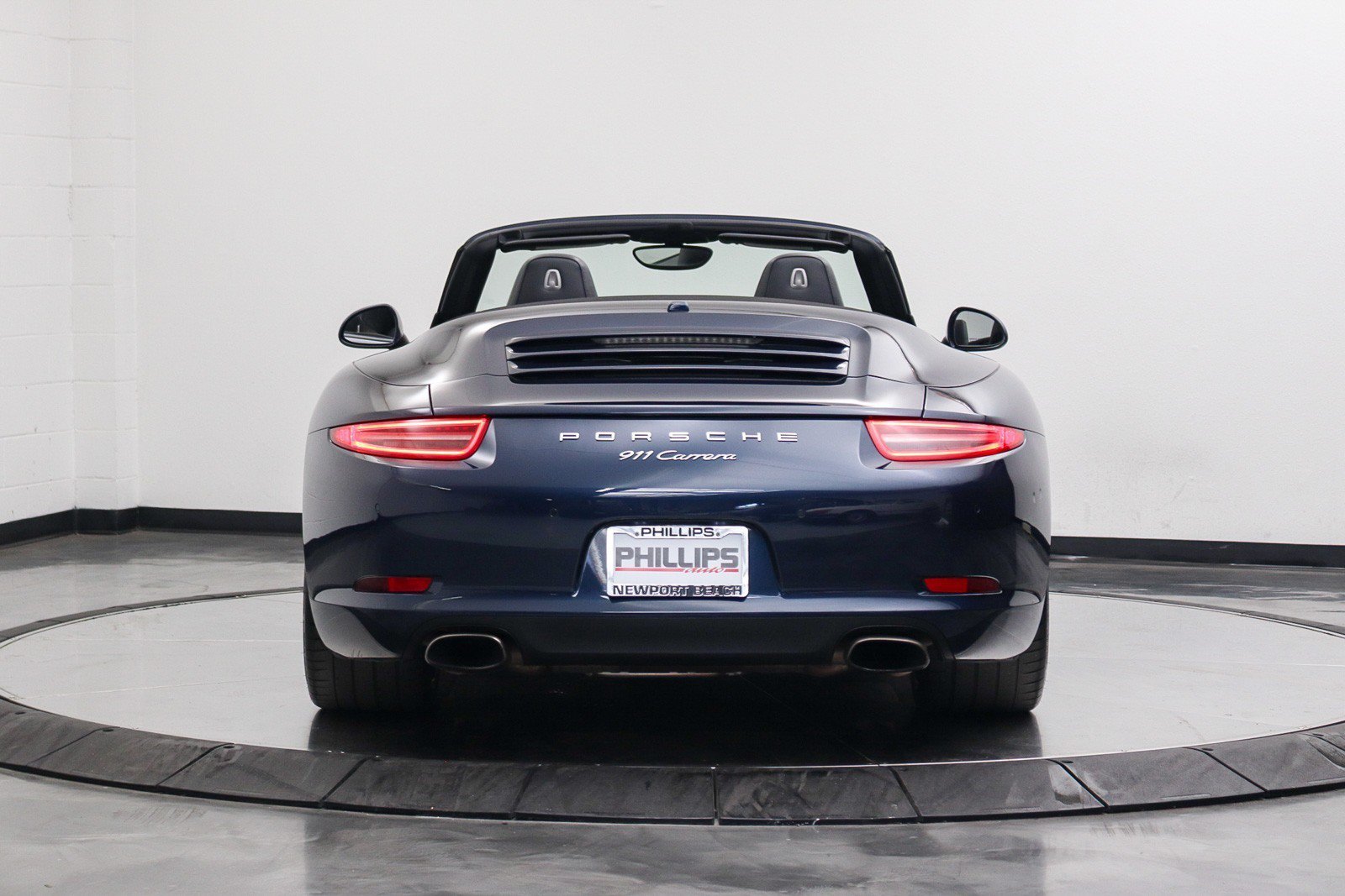 Used 2015 Porsche 911 Carrera image 11