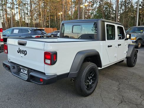 New 2026 Jeep Gladiator Sport image 12