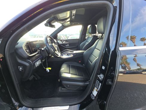 Used 2020 Mercedes-Benz GLE 350 w/ Premium Package image 10