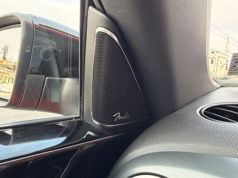 Used 2014 Volkswagen Beetle R-Line image 13