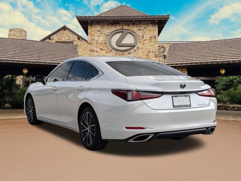 Used 2024 Lexus ES 350 w/ Premium Package image 3