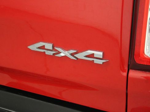 Used 2019 RAM 1500 Big Horn image 40