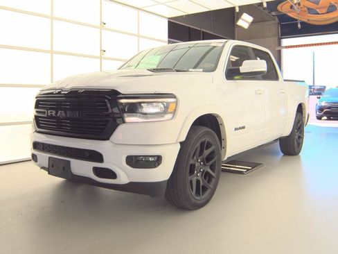Used 2020 RAM 1500 Laramie AWD/4WD image 7