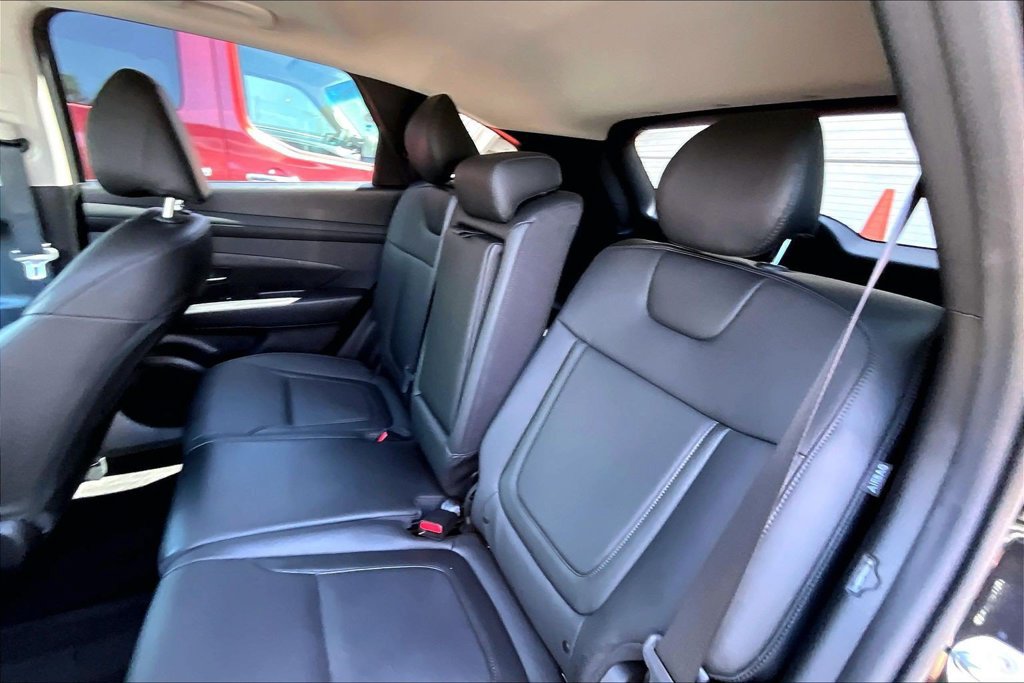 Used 2025 Hyundai Tucson SEL FWD image 17
