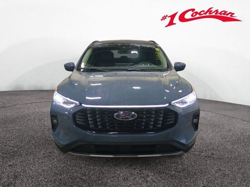 New 2026 Ford Escape SE w/ PHEV Premium Package image 2