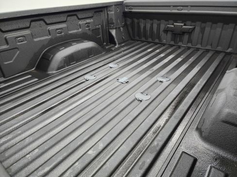 Used 2025 Chevrolet Silverado 2500 LT w/ All Star Edition image 5