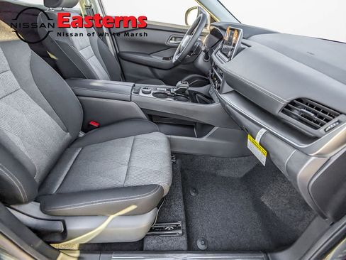 New 2026 Nissan Rogue SV w/ Cold Weather Package image 23