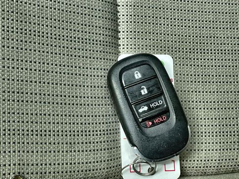 Used 2024 Honda Civic LX image 31