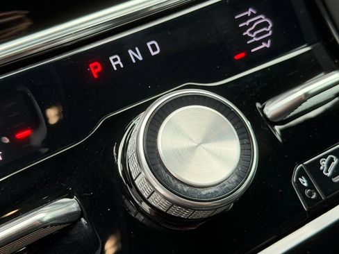 Used 2023 Jeep Grand Cherokee Summit AWD/4WD image 33