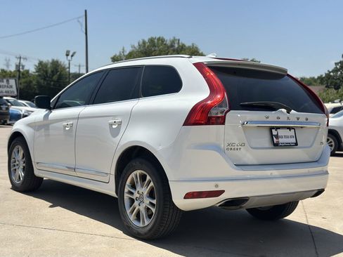 Used 2016 Volvo XC60 T5 Premier w/ Proximity Package FWD image 7