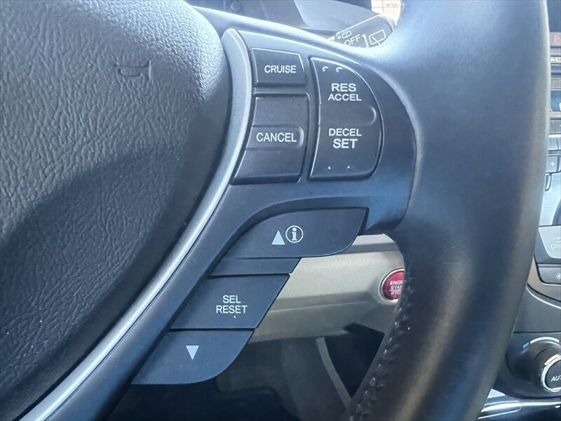 Used 2015 Acura RDX w/ Technology Package FWD image 32