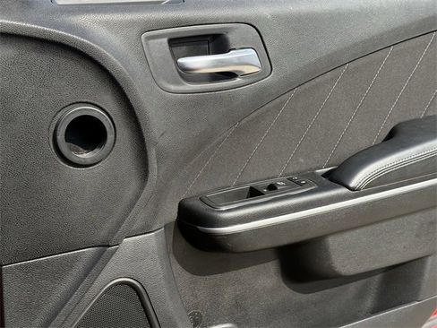 Used 2022 Dodge Charger SXT image 26