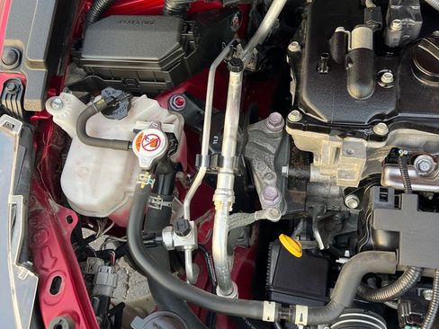 Used 2022 Toyota Corolla LE image 38