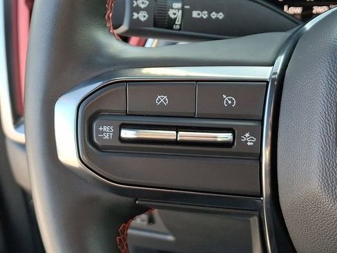 Used 2023 GMC Canyon AT4X image 26