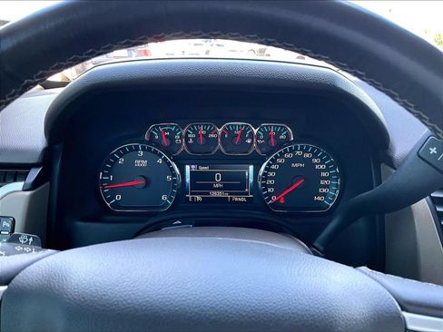 Used 2020 GMC Yukon XL SLT w/ Premium Edition RWD image 25