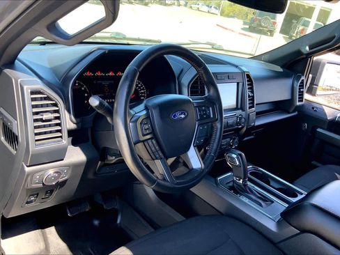 Used 2018 Ford F150 XLT w/ Equipment Group 302A Luxury image 18