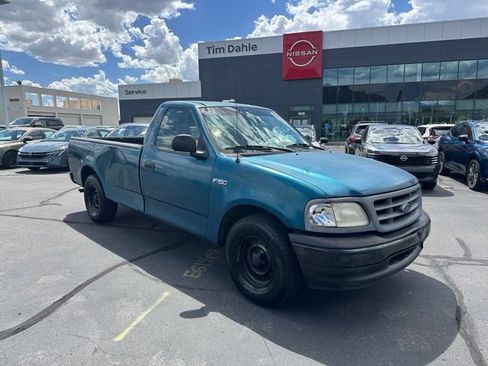 Used 2000 Ford F150 XL RWD image 1