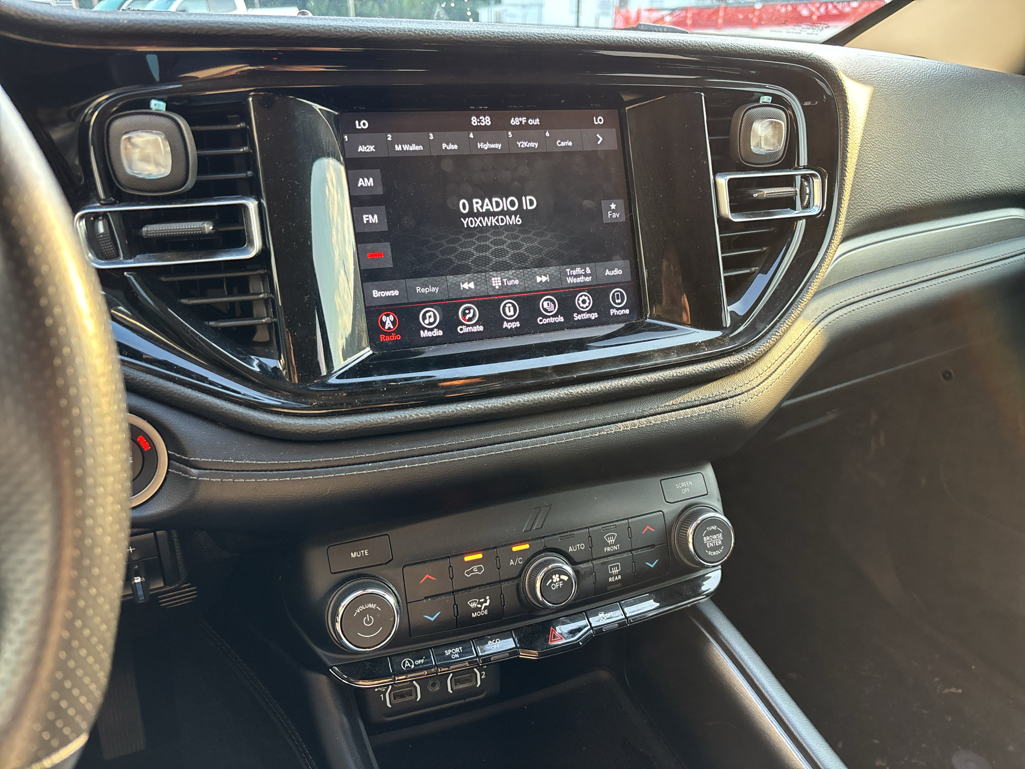 Used 2021 Dodge Durango SXT w/ Trailer Tow Group IV RWD image 20