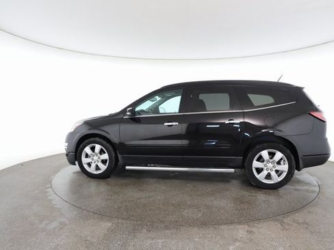 Used 2016 Chevrolet Traverse LT w/ Style and Technology Package image 7