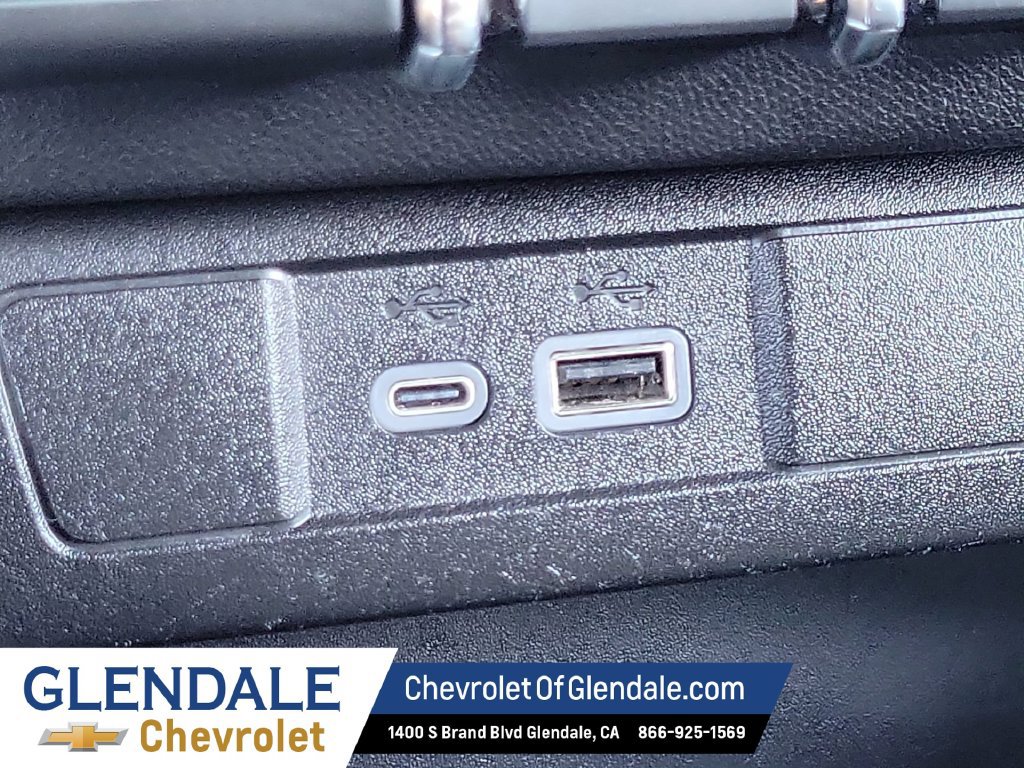 Used 2024 Chevrolet Colorado W/T w/ Technology Package RWD image 20